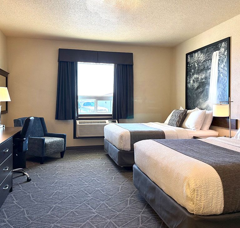 Hotel Rooms & Suites